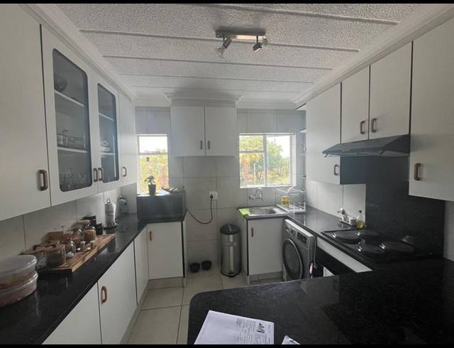 2 BEDROOM APARTMENT FOR SALE IN LINMEYER